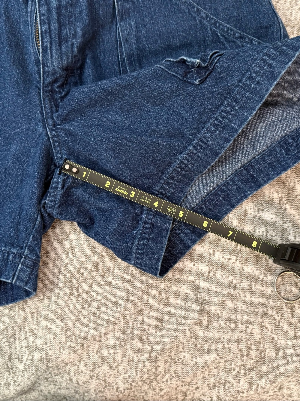 Cabela's Dark Blue Denim Cargo Shorts - Picture 3 of 6